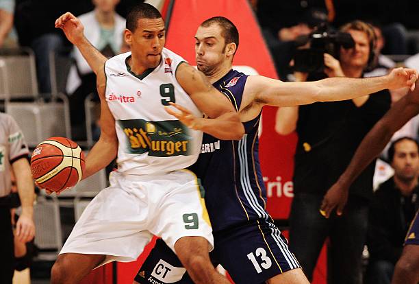 中影响全队 中影响全队